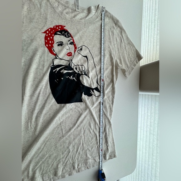 Rosie the Riveter Women's T-Shirt
Ruby's Rubbish Size Small - Picture 7 of 9